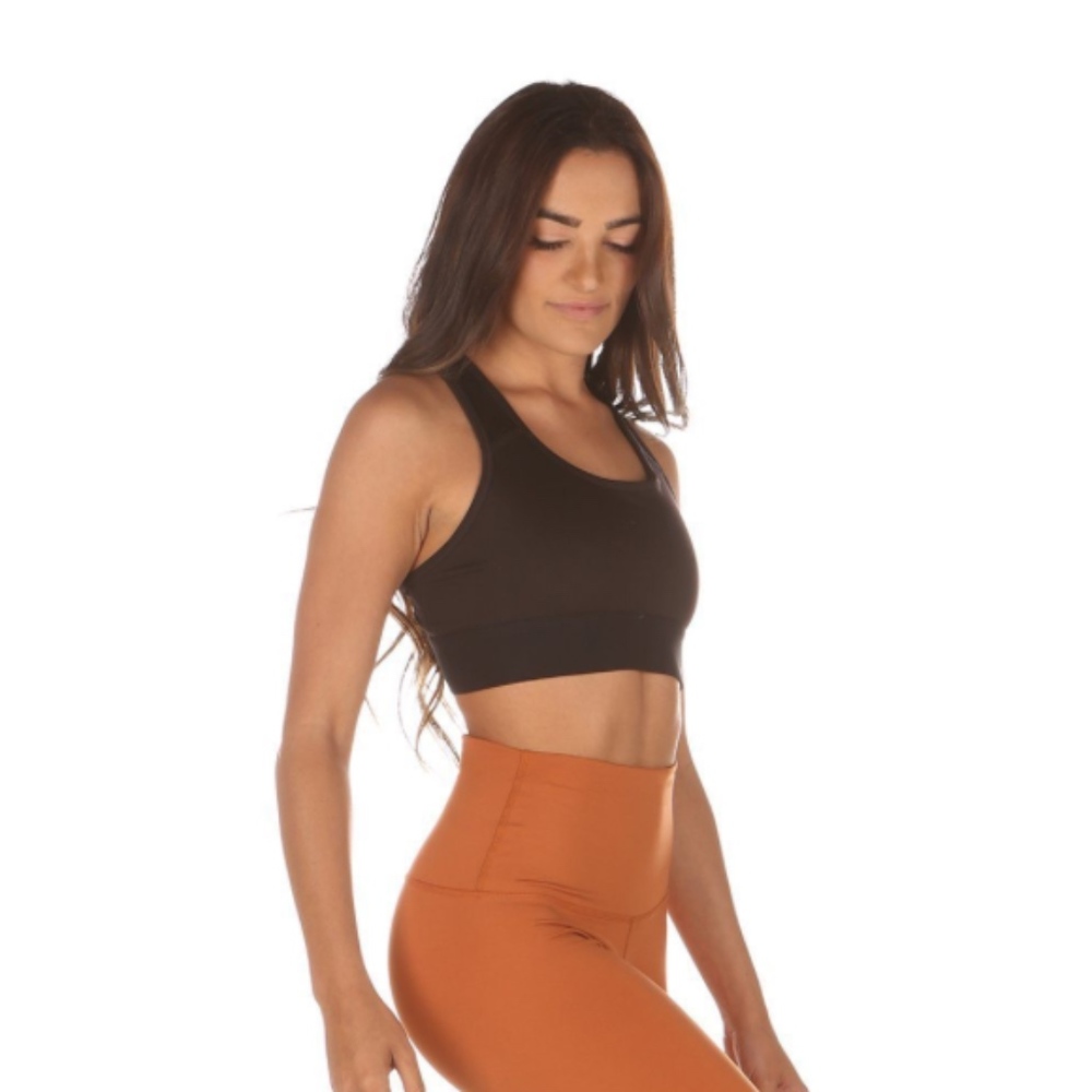 Mika Yoga Wear Jani Top - Black